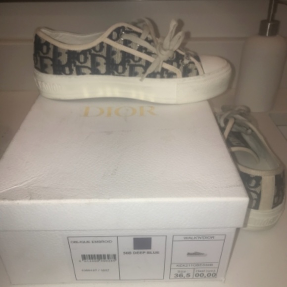 Dior sneakers - Picture 2 of 3